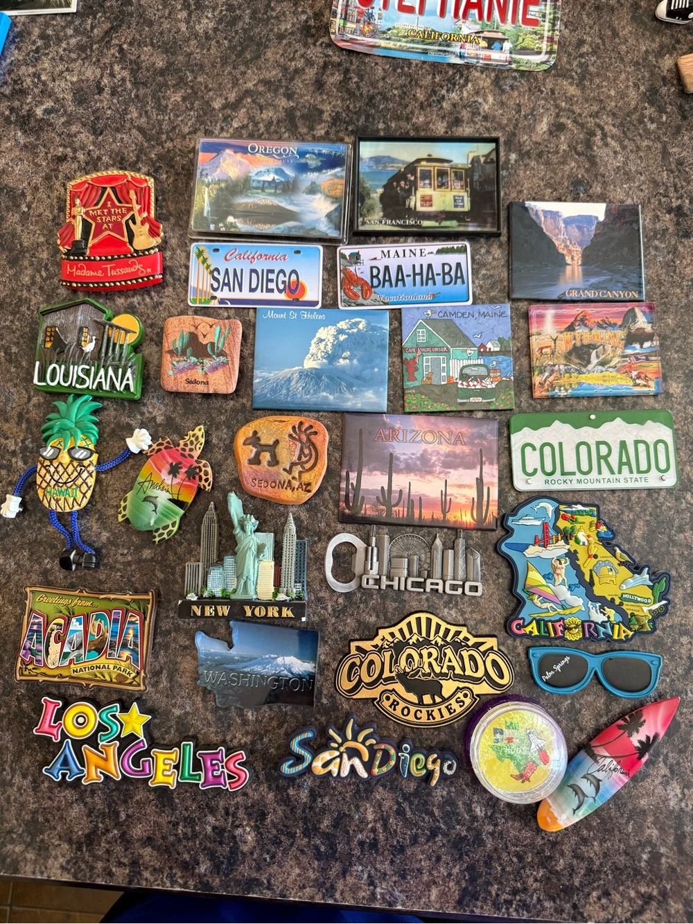 U.S. Souvenir Magnets - 27pc